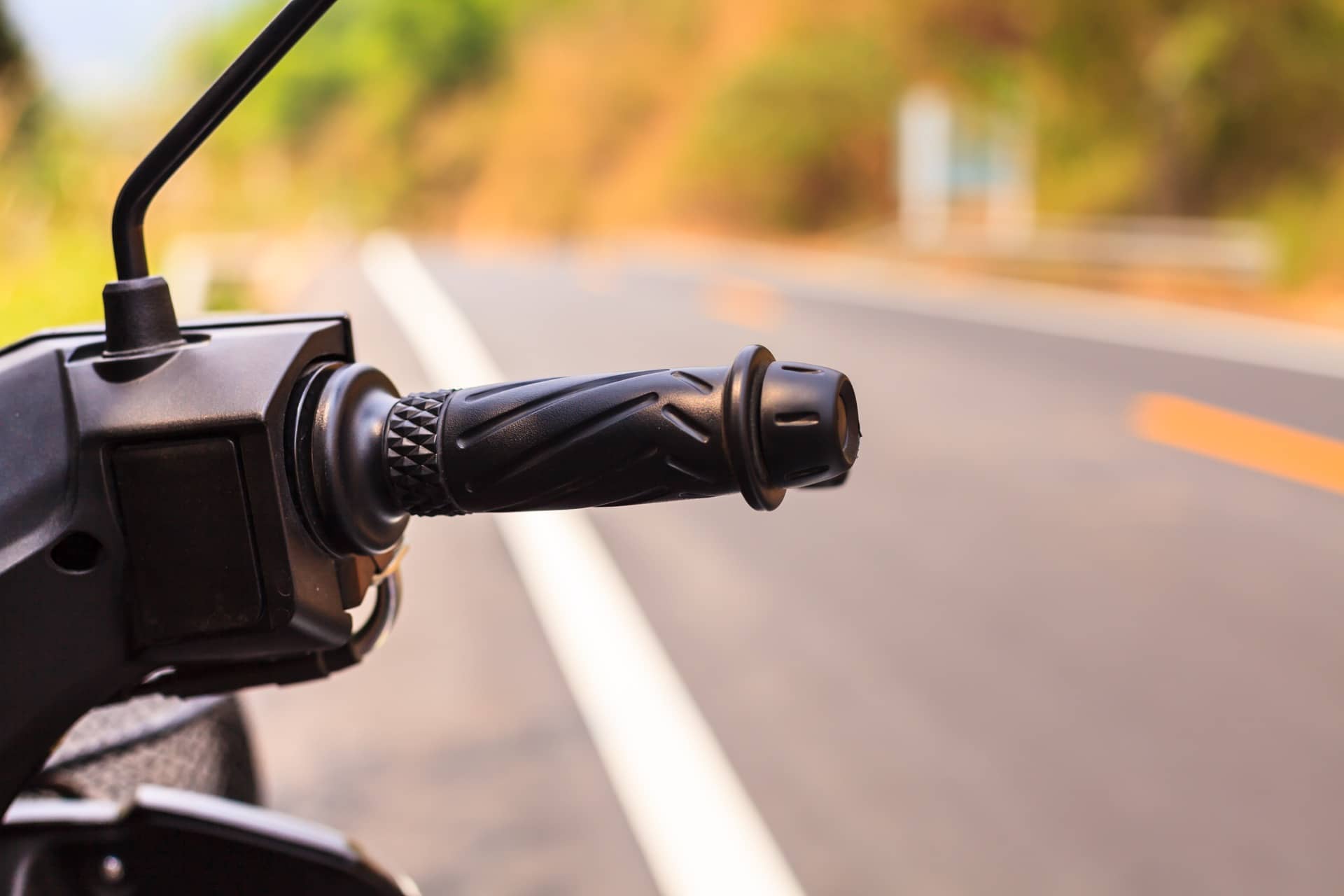 When a Motorcycle Accident Lawyer in Miami Pursues Manufacturers